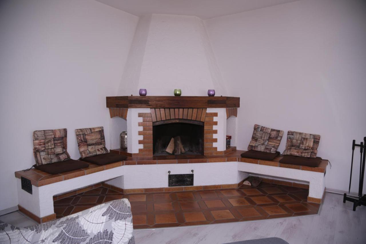 Apartamento Haus Aissa Kandern Exterior foto